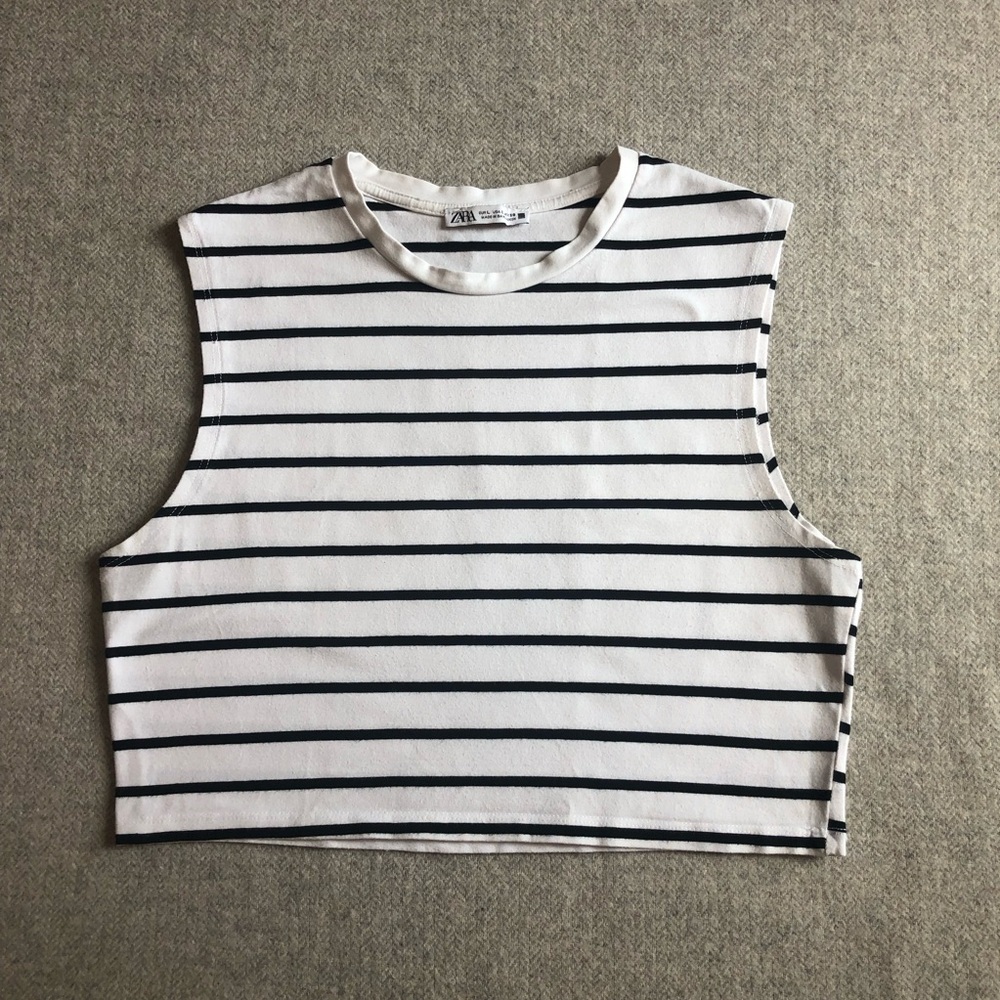 ZARA Crop Top Black & White Stripes Size Large